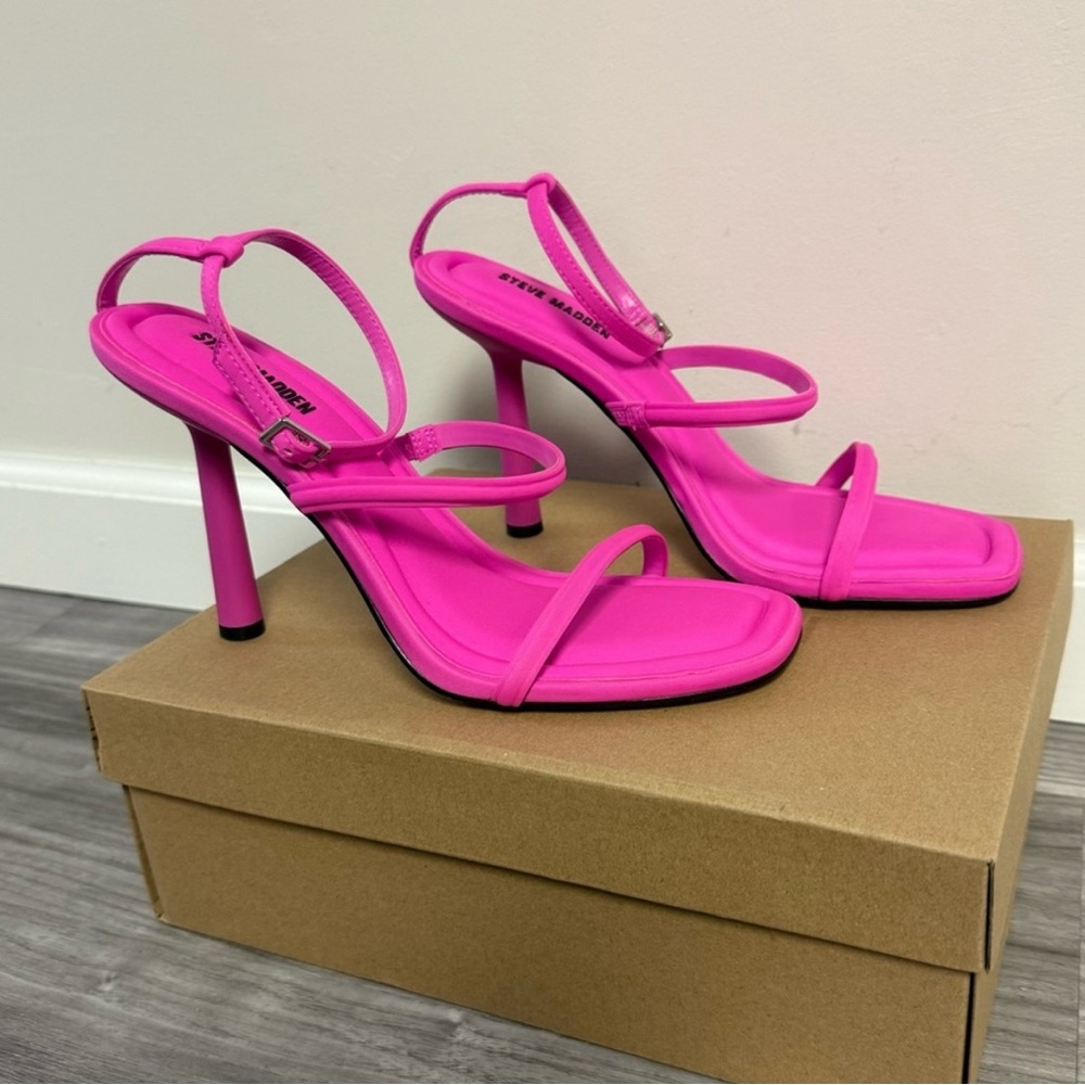 Steve Madden Neon Pink Strappy Heeled Sandals - Picture 2 of 5